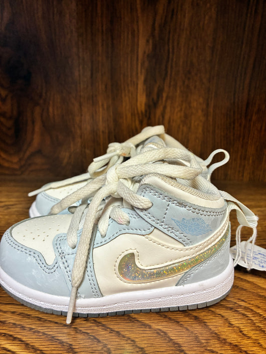 Nike Air Jordan Toddler Girls Size 6C – Glitter Swoosh Sneakers