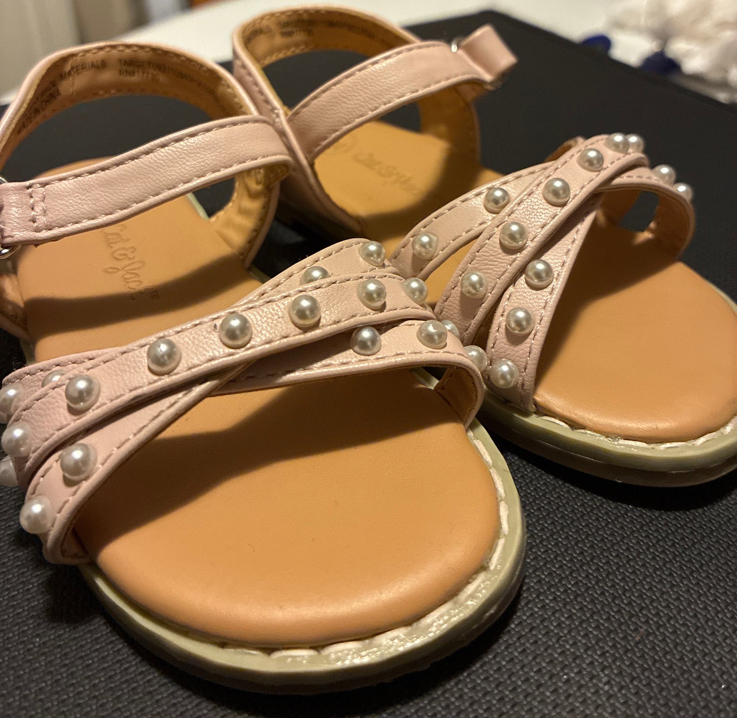 Cat & Jack Toddler Jen Pearl Strap Sandals in a blush or light pink color Size 6