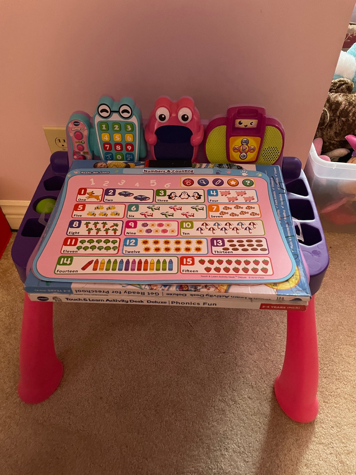 VTech Touch and Learn Activity Desk Deluxe (Pink)