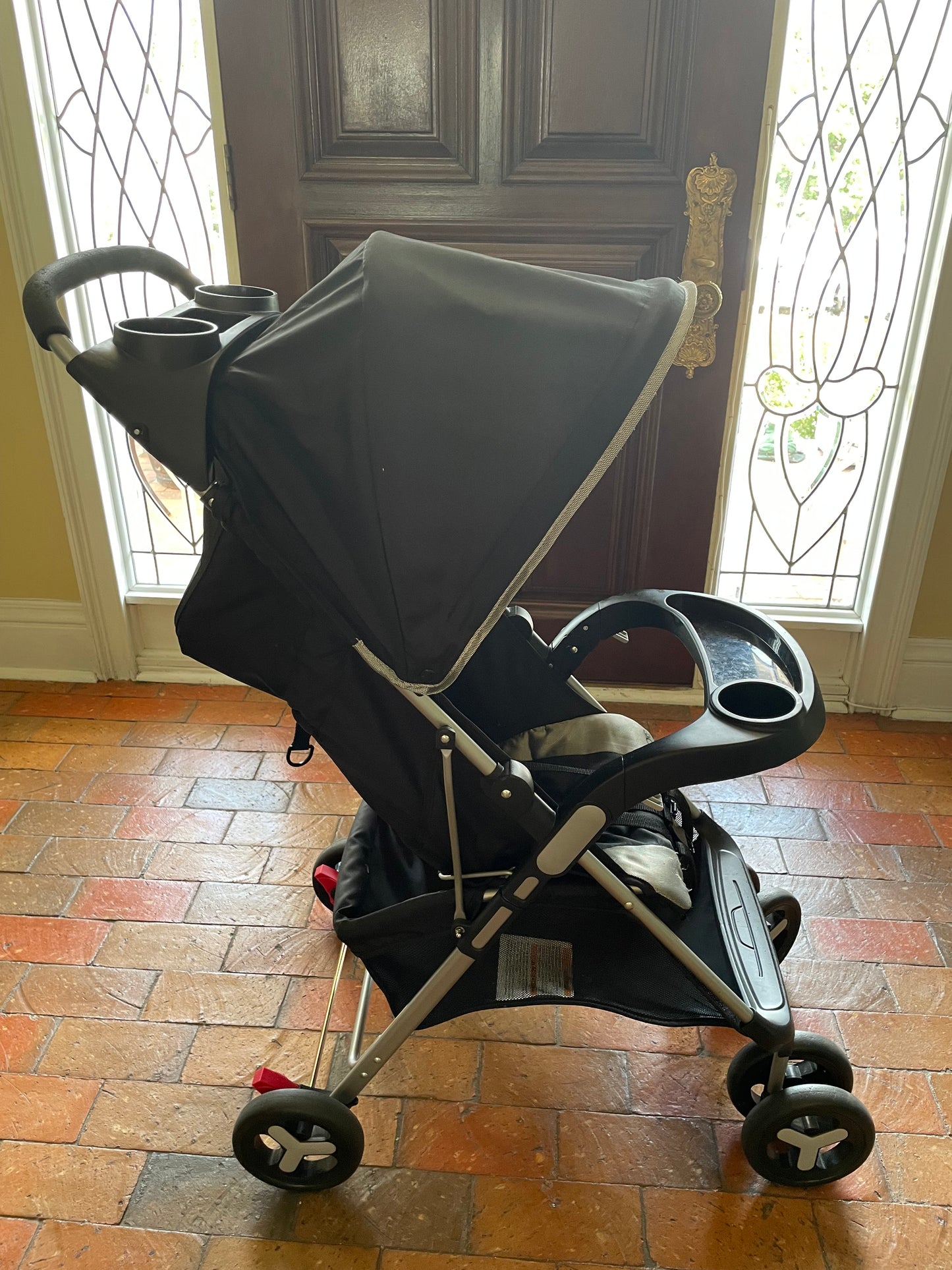 Zobo Easylite Stroller~Black~Great Condition