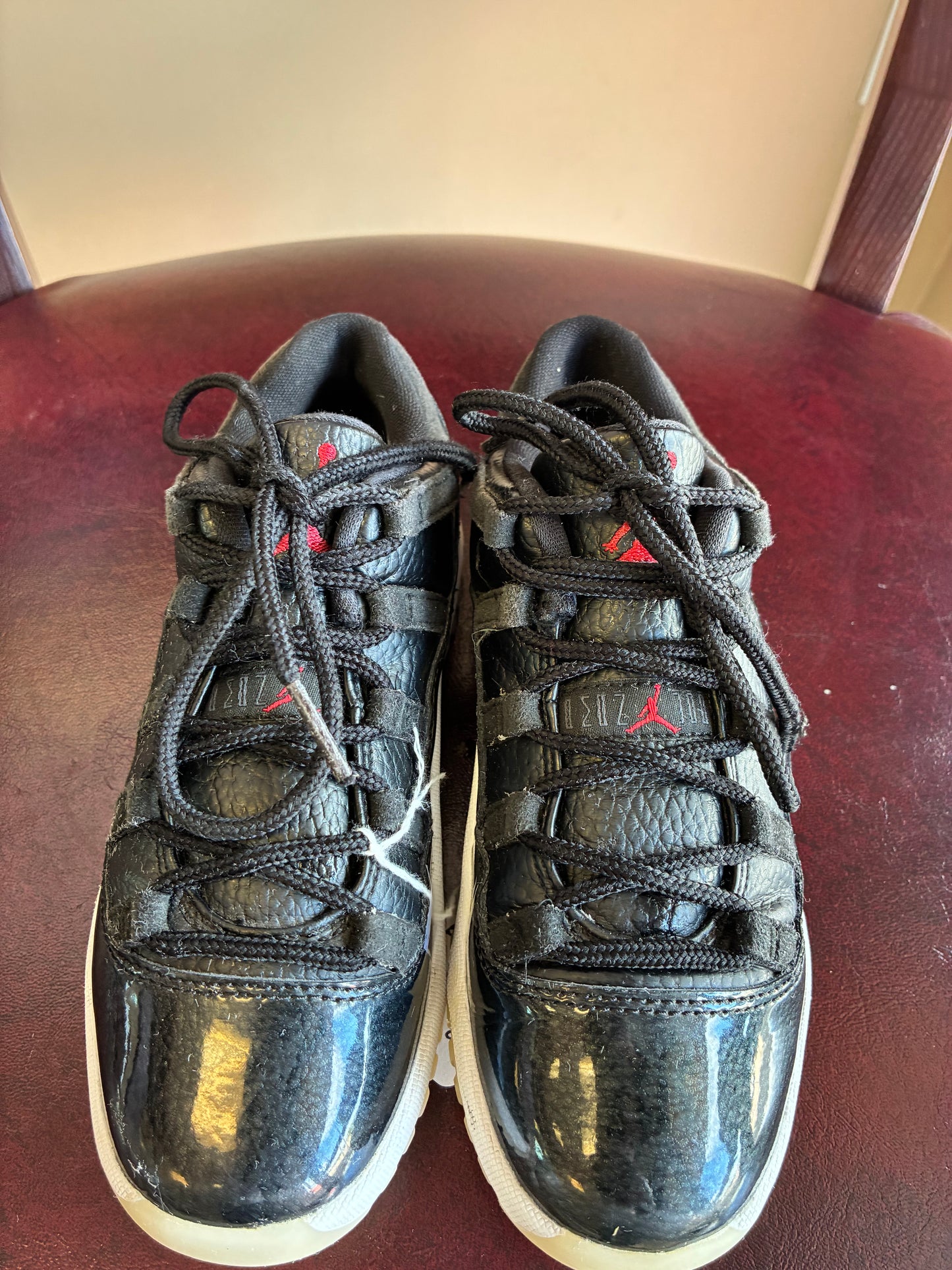 Kids Nike Air Jordan 11 Retro Low PS size 1Y