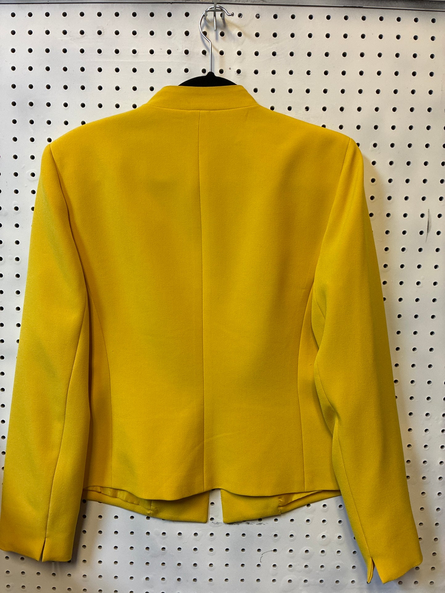 Kasper Golden Yellow Tailored Blazer with Modern Silhouette Size 10