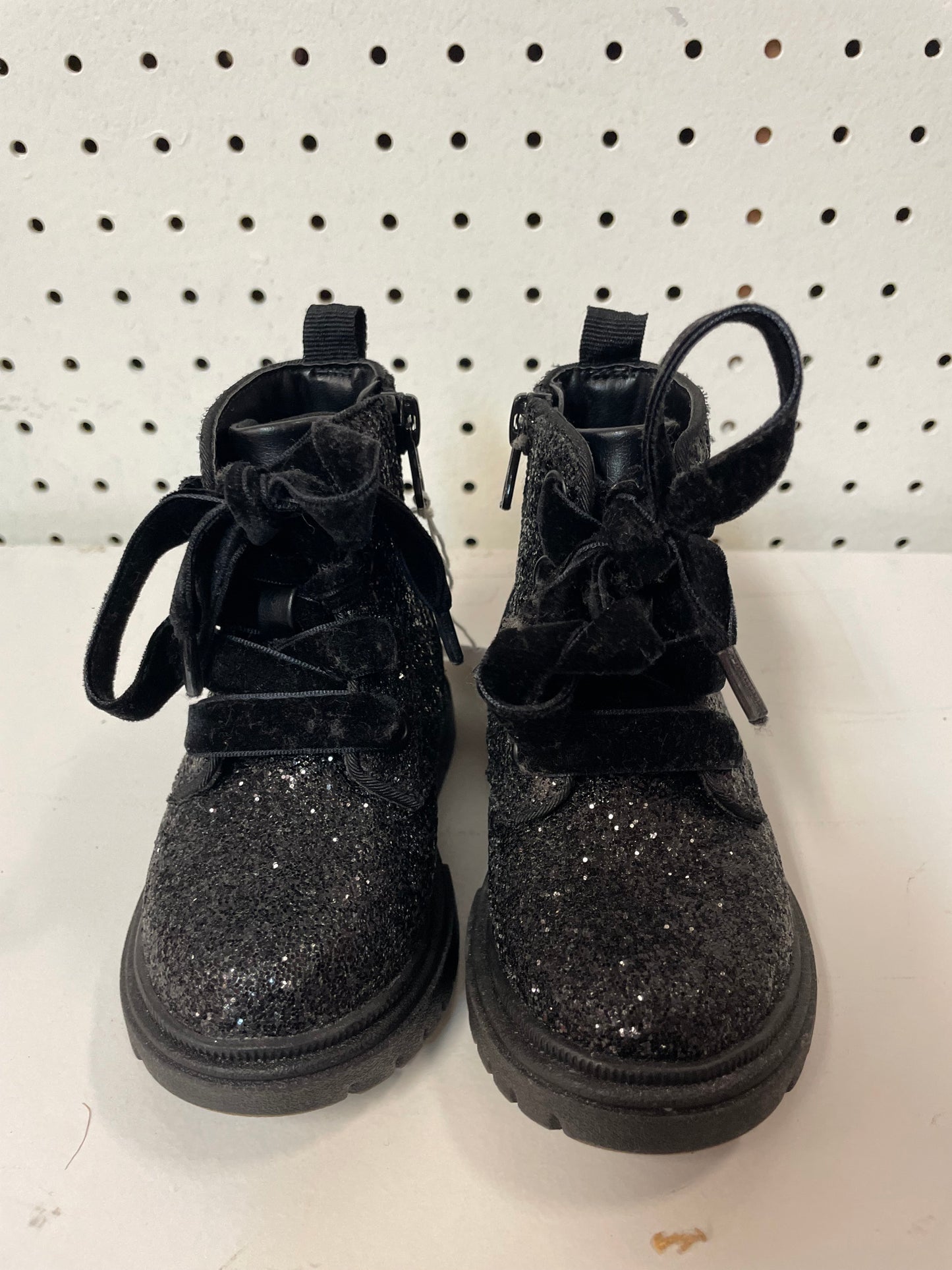 Toddler Khloe Glitter Boots - Cat & Jack 5c