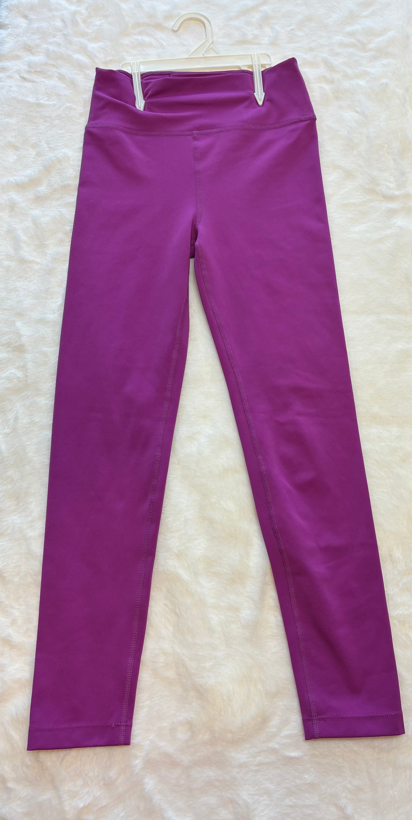 Nike Girl's Purple Athletic Leggings Size 10/12