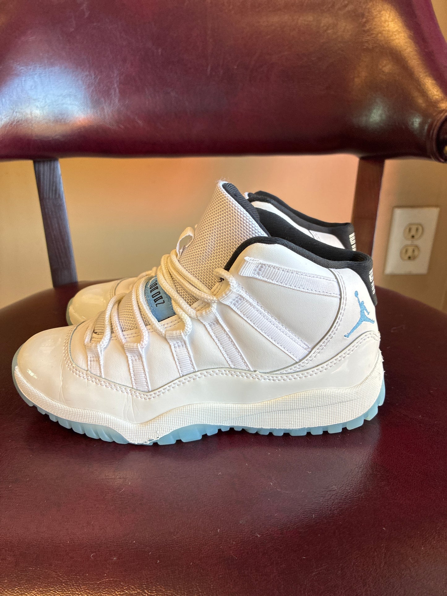 Nike Air Jordan 11 PS Legend Blue 2014 Size 2.5Y US White Ice Blue