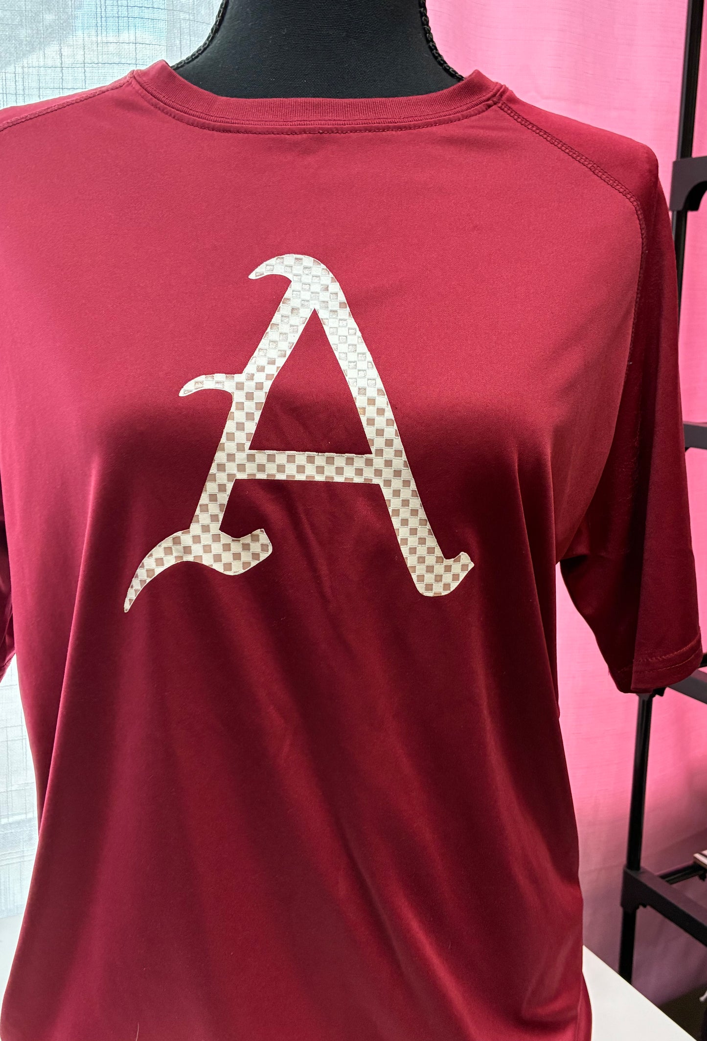 Alabama Crimson Tide performance T-shirt with a stylized "A" logo- Size Women Medium