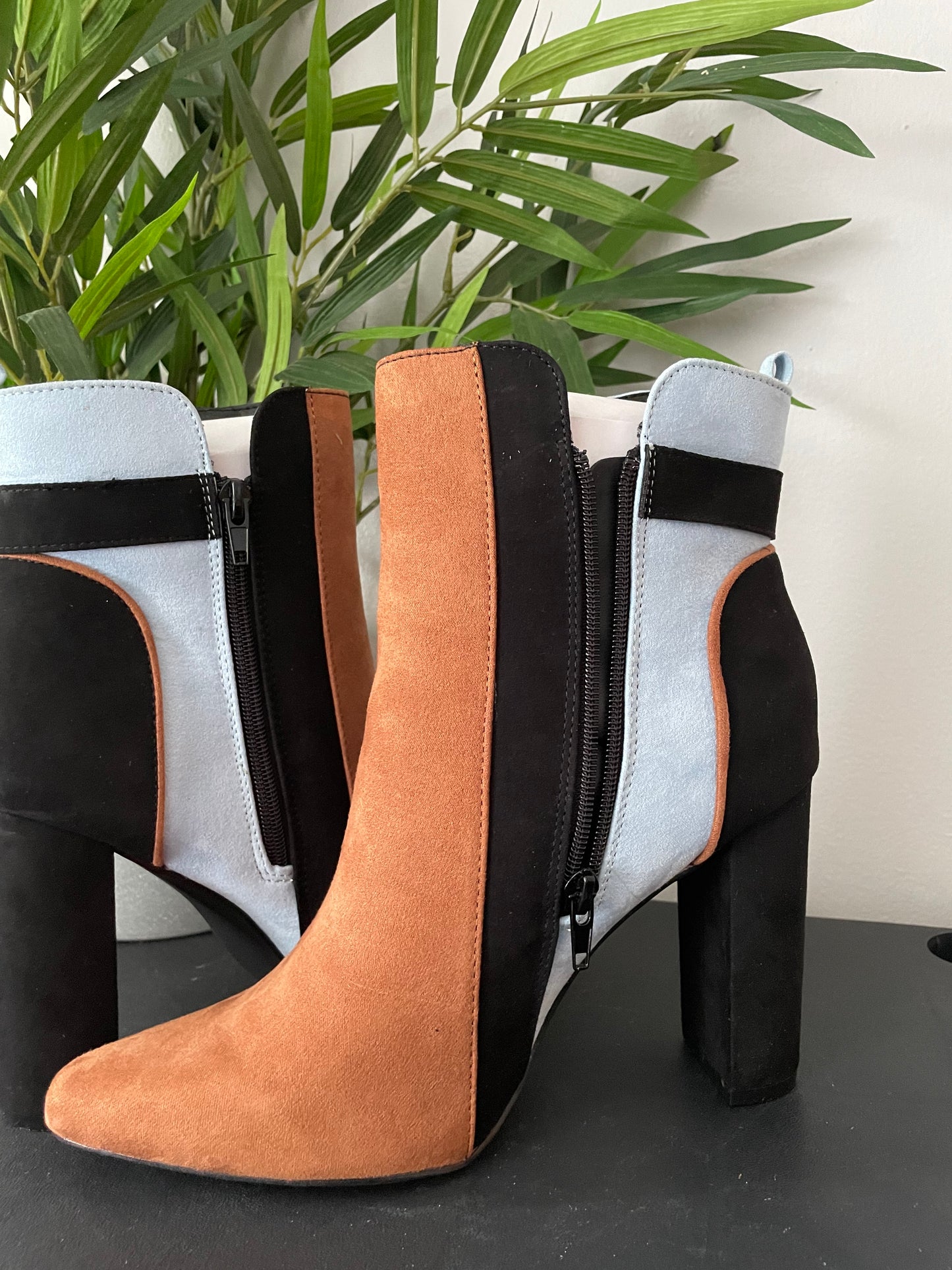 Linette Color Block Ankle Bootie Brown Multi Color Size 9.5~Great Condition