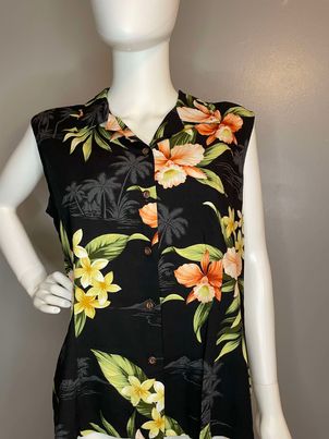 Sandwich Isle Sleeveless Button Down Black Floral Print Top~Women’s Size Large