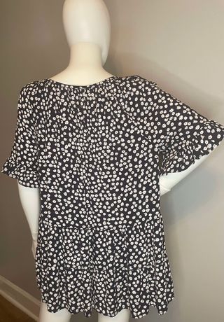 Beach Launch Lounge Blue Poppy Floral Shirt~Women’s Medium 8/10