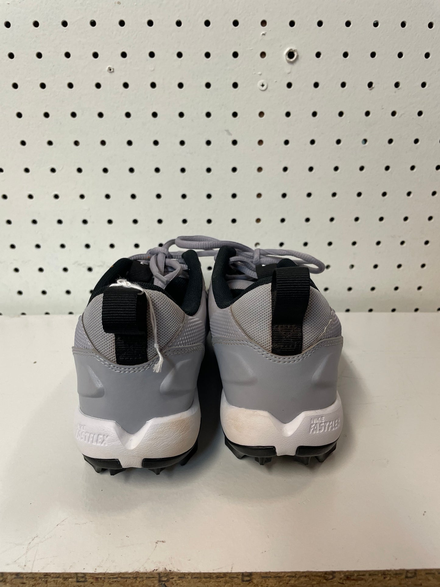 Nike Vapor Fast Flex Youth Cleats - Size 5 Youth