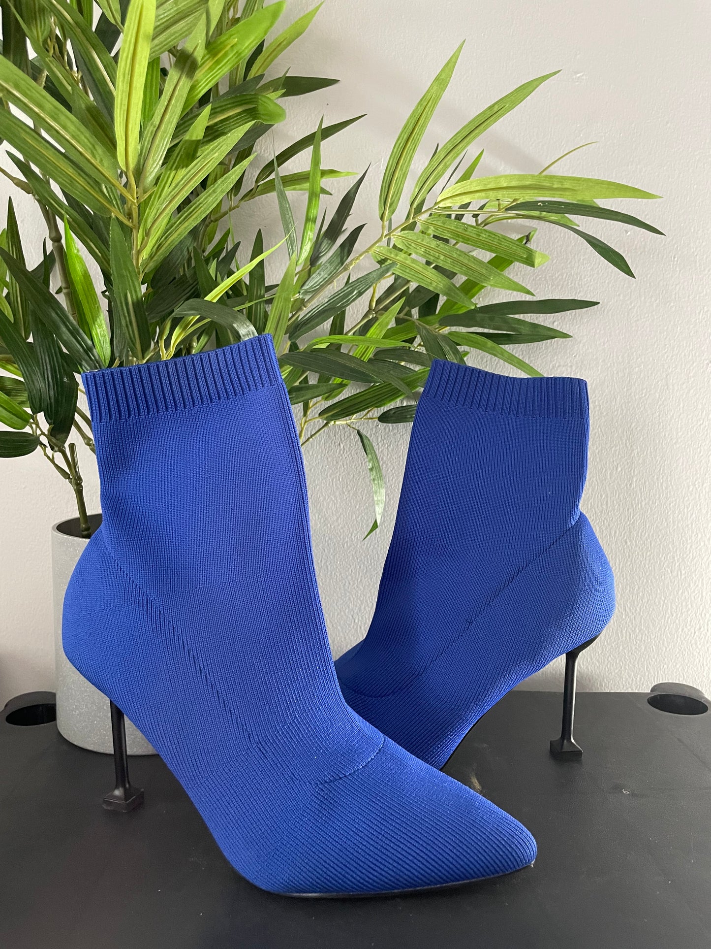 Blue Knitted Mid Calf Boots w/ Black Heel~Size 10~ Great Condition