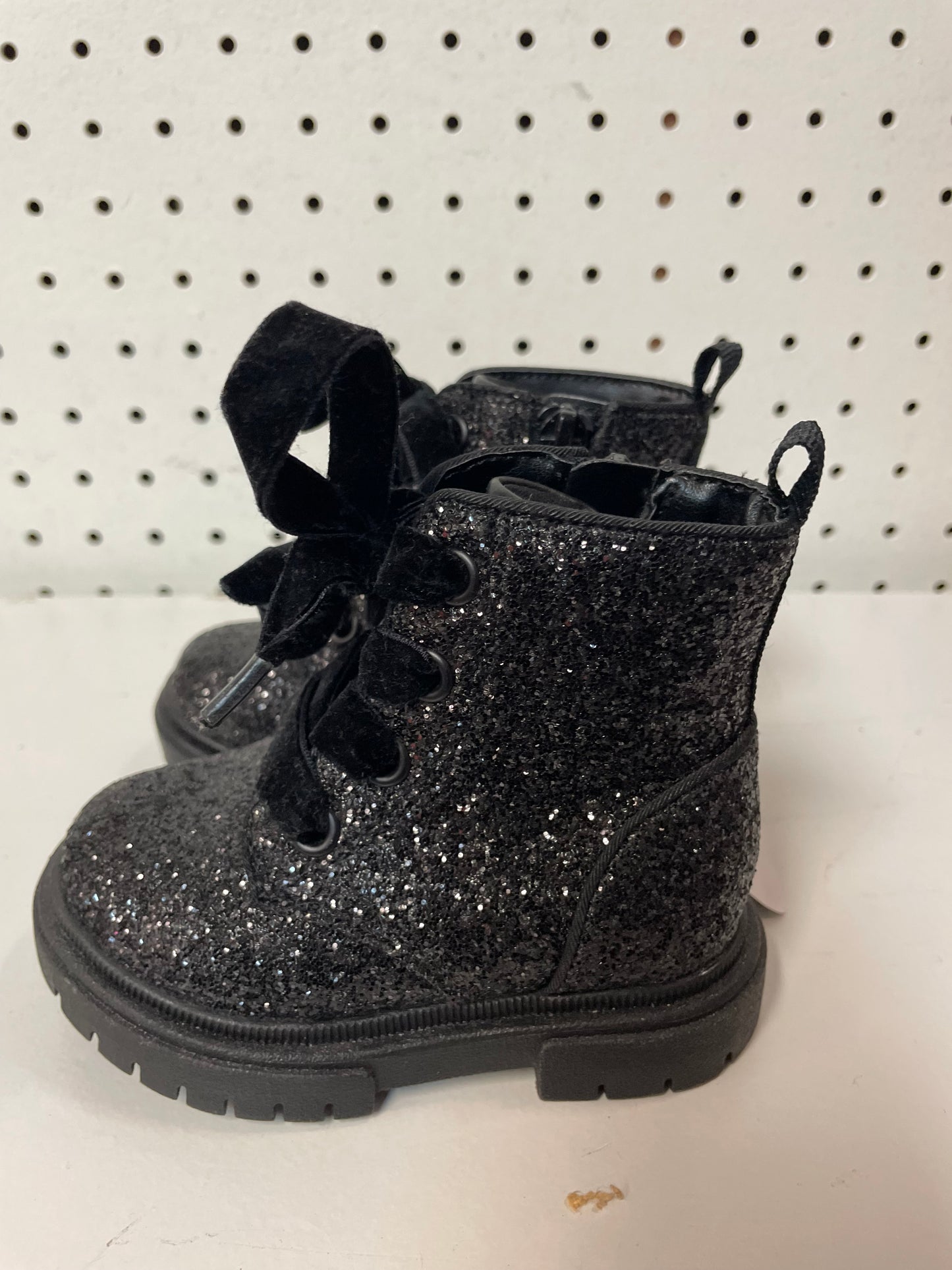 Toddler Khloe Glitter Boots - Cat & Jack 5c