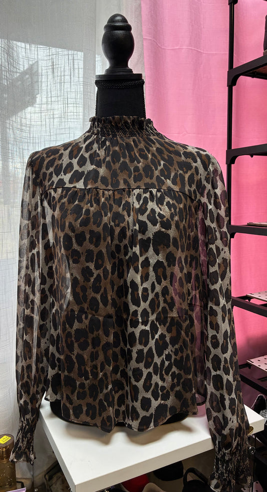 Leopard print half button-down blouse - Size Medium