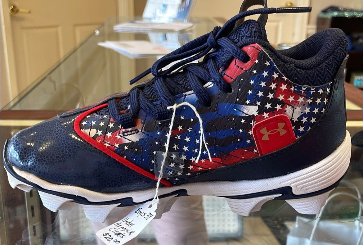 Under Armour Harper Cleats- Boys' Grade School Size 3Y