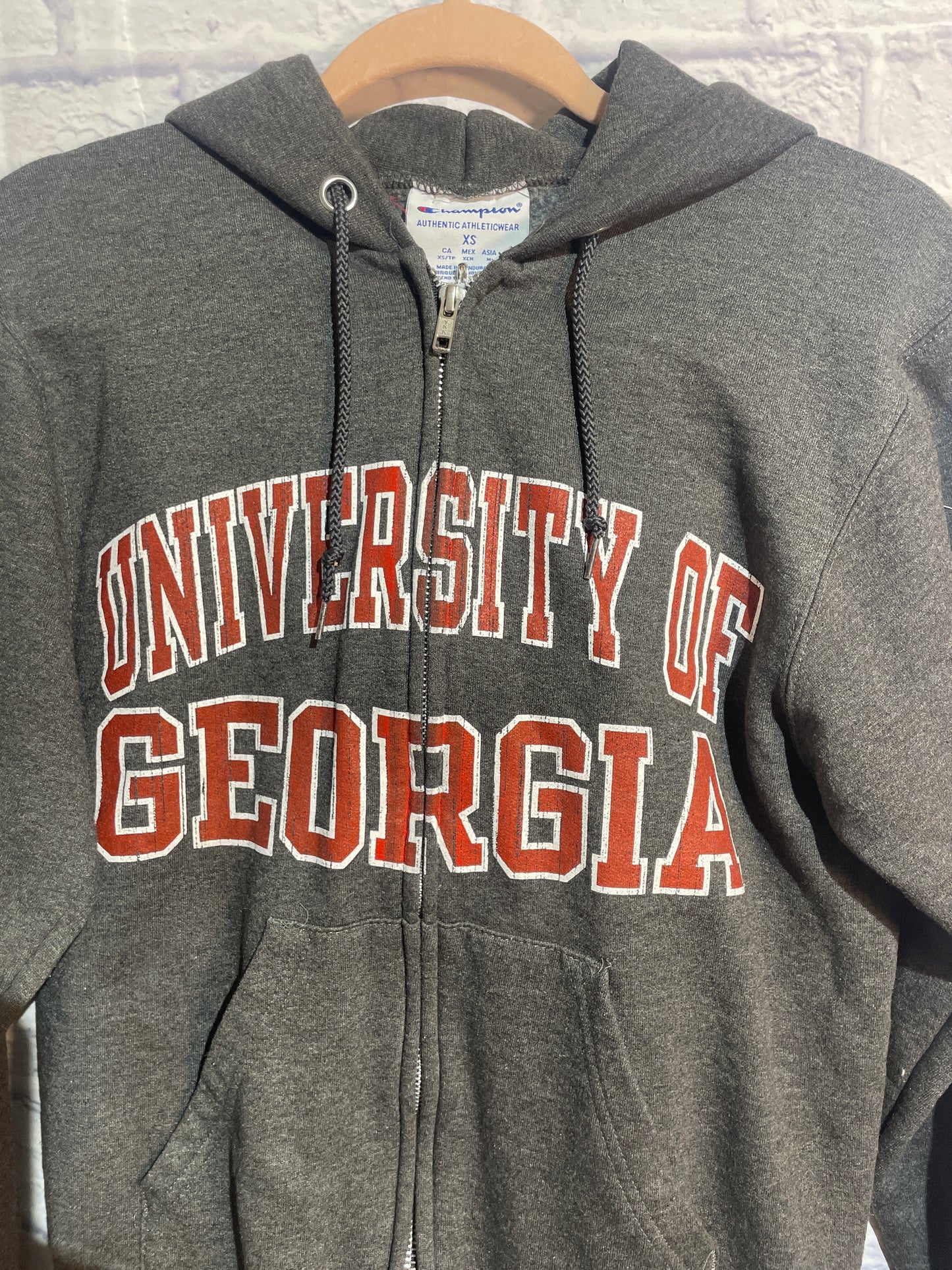 Grey Champion brand full-zip hooded sweatshirt featuring the "UNIVERSITY OF GEORGIA" Size XS