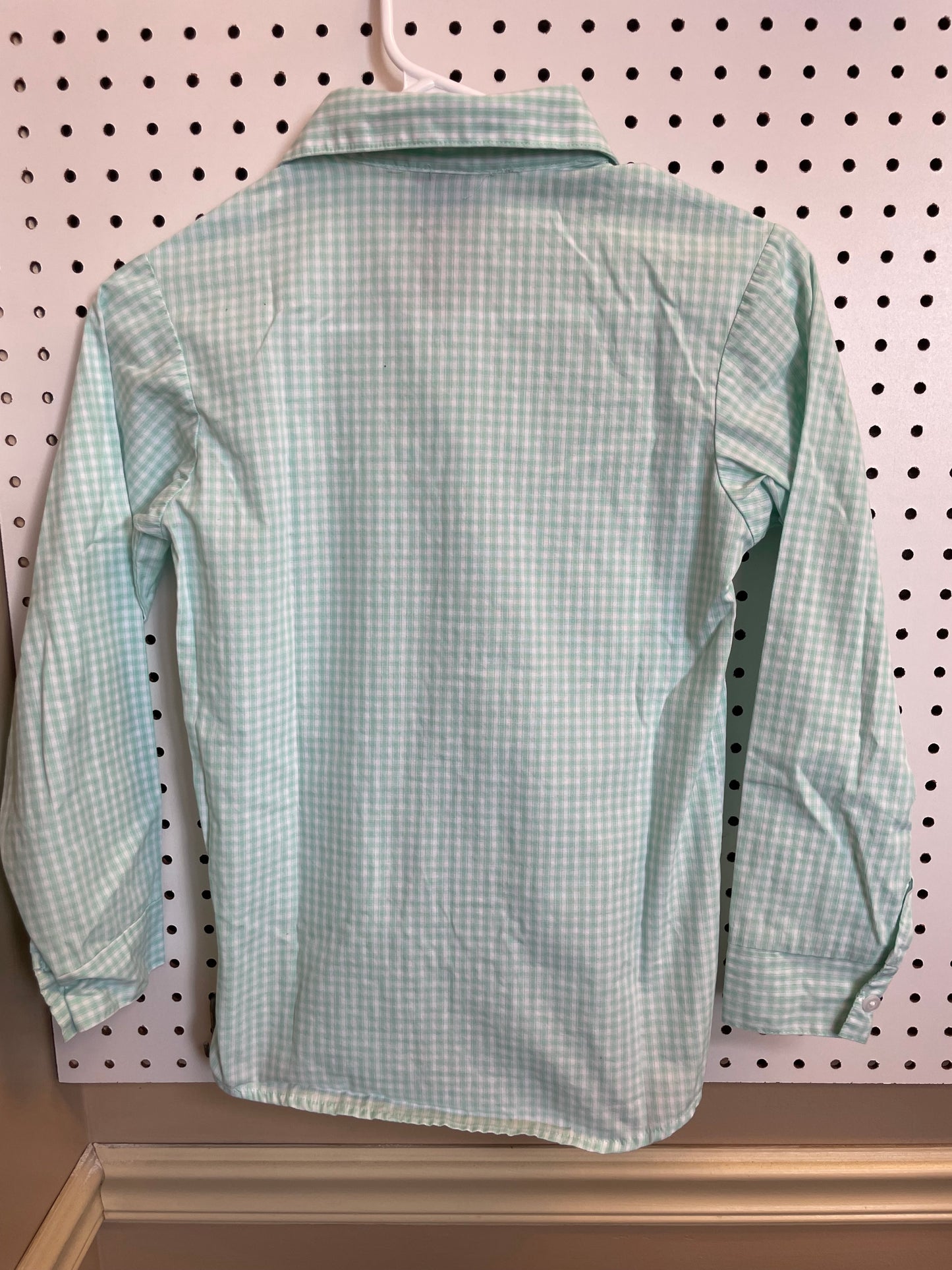 Izod Boys’ Button Down Long Sleeve Top