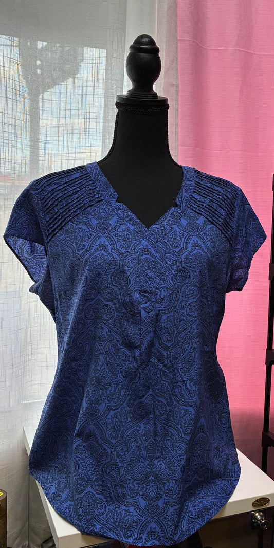 Blue Paisley print short-sleeved women's top with pleat detailing at the neckline Women Size Medium