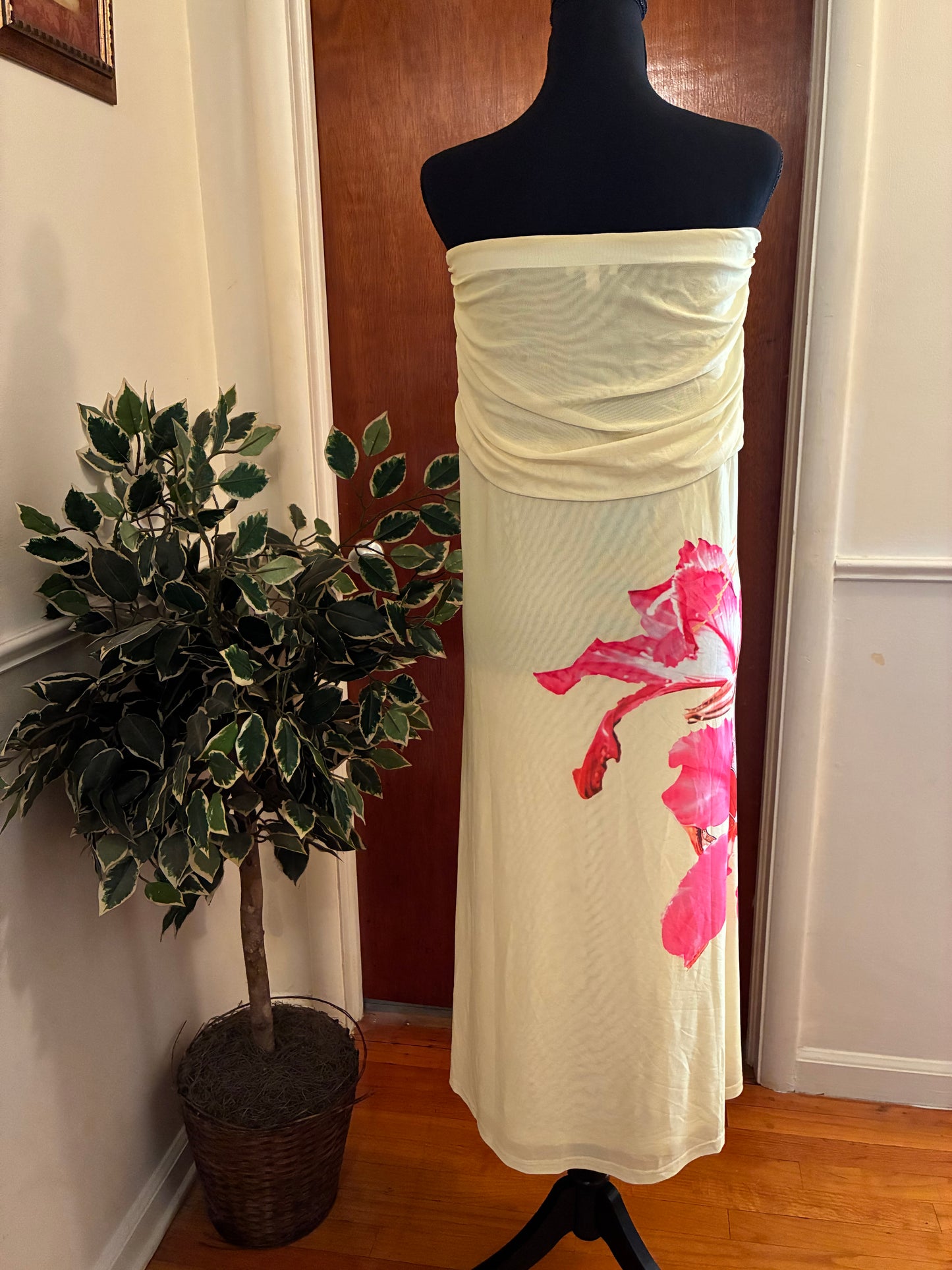 Kassie Floral Maxi Dress Size Large
