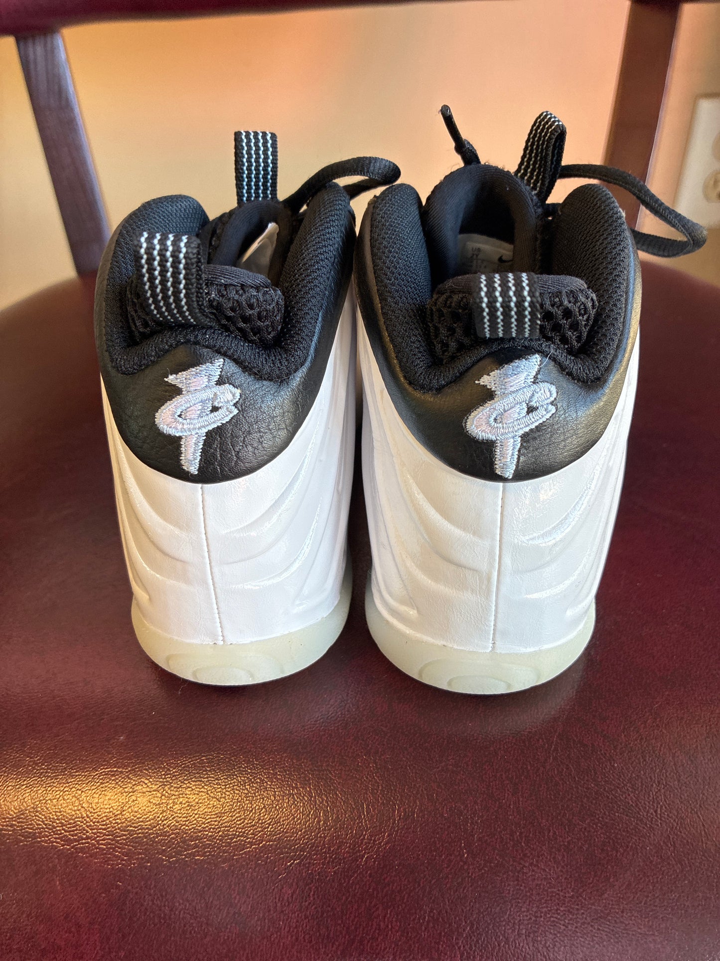 Nike Penny Little Posite One "White/Metallic Silver Black/Cobalt Bliss" Grade School Boys' Shoe Size 2Youth