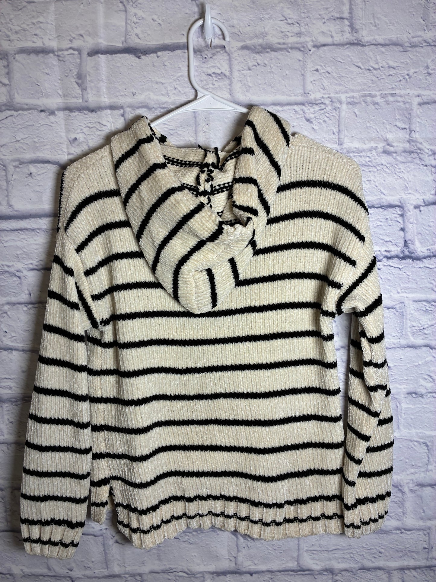 Jessica Simpson black and beige striped chenille knit hooded sweater Girls Size 12