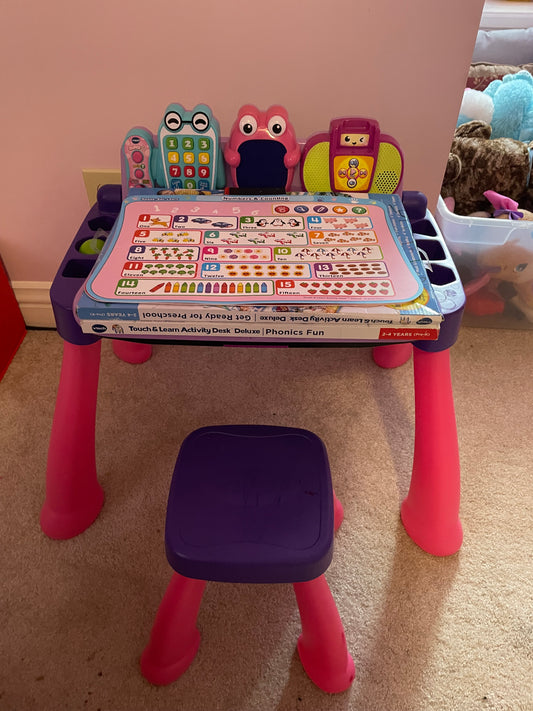 VTech Touch and Learn Activity Desk Deluxe (Pink)