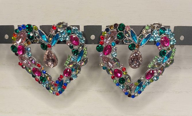 Château Love Earrings