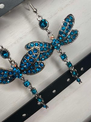 Vintage Retro Dragonfly Earrings