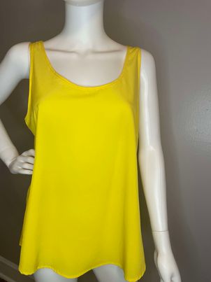 Time and True Yellow Tank Top~ Women’s Medium 8/10