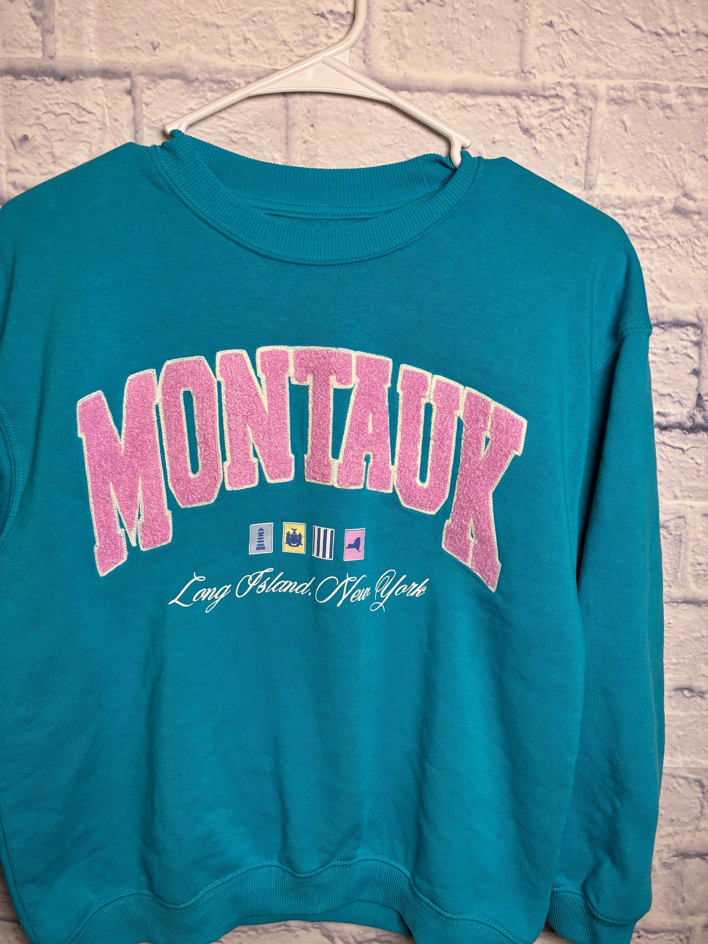 Montauk Pullover Sweatshirt - art class Blue Girls Size 10/12